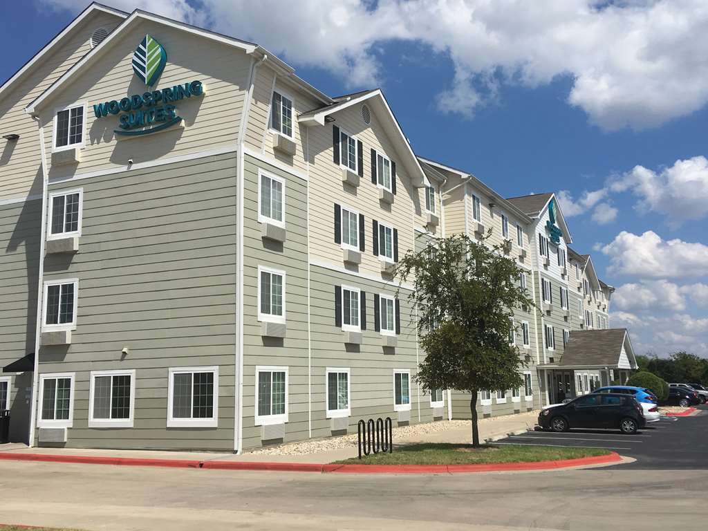 Woodspring Suites Fort Worth Forest Hill エクステリア 写真